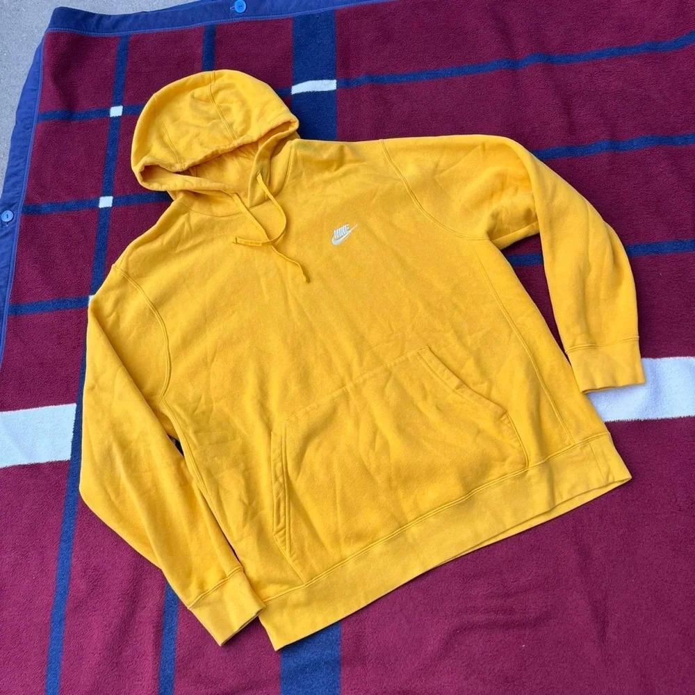 Nike Yellow Drawstring Pullover Hoodie Mens Xxl Extra Extra Large